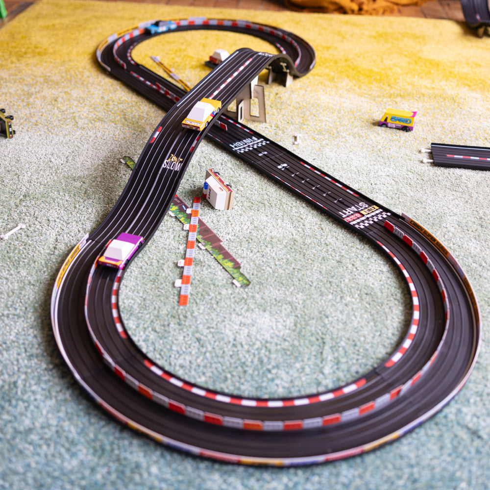 Lifestyle image of Figure 8 Combo