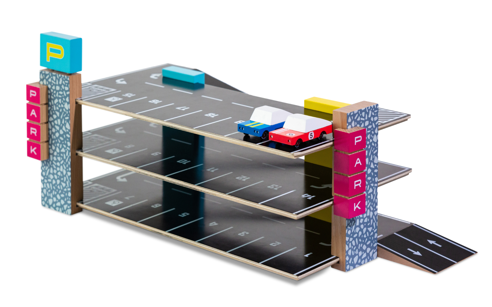 Transparent PNG of Magnetic Parking Garage with Blue and Red Candycar Racers