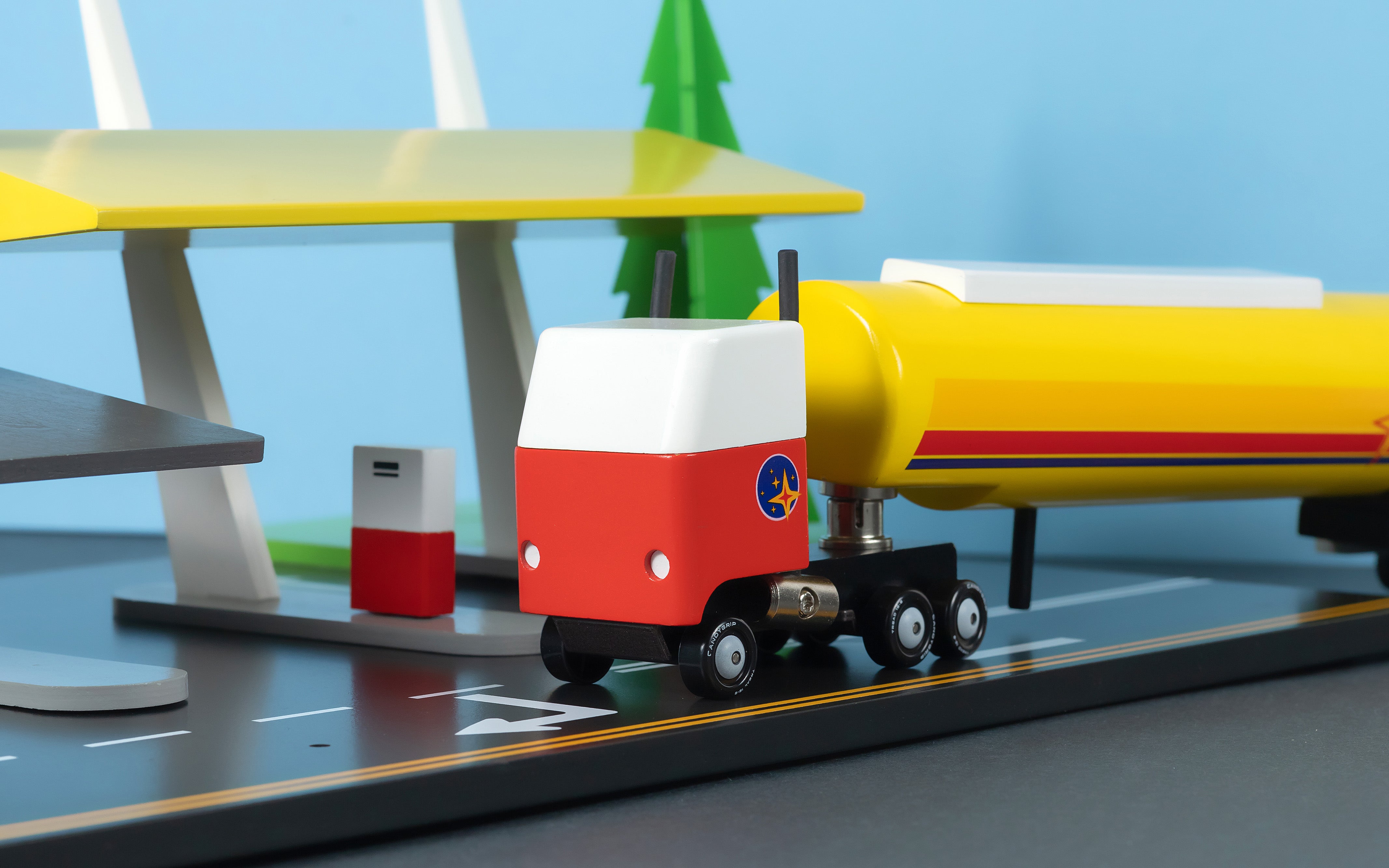 Rocket Fuel Tanker – CANDYLAB®