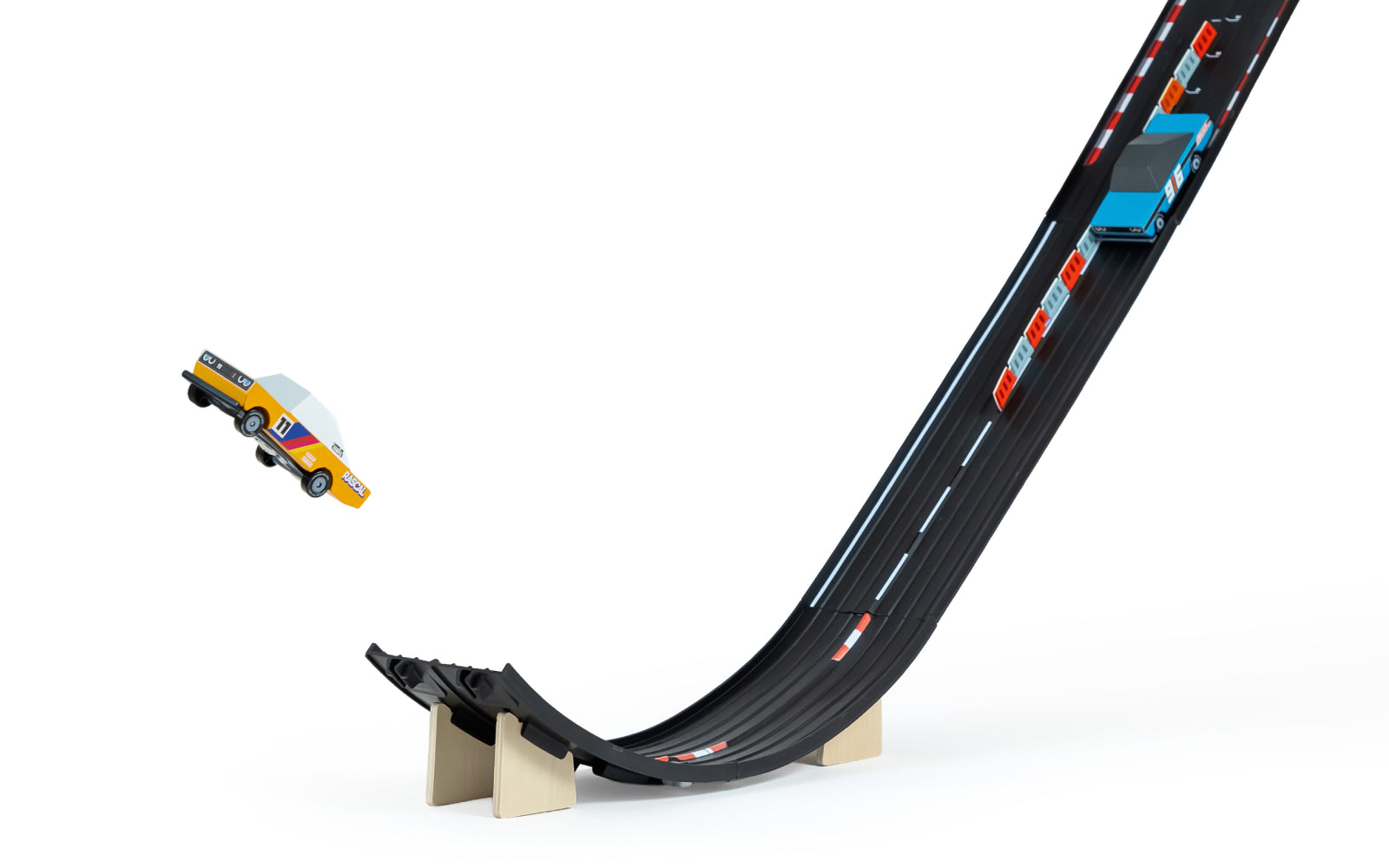 Image of Speed Playset with Toon cars against white background