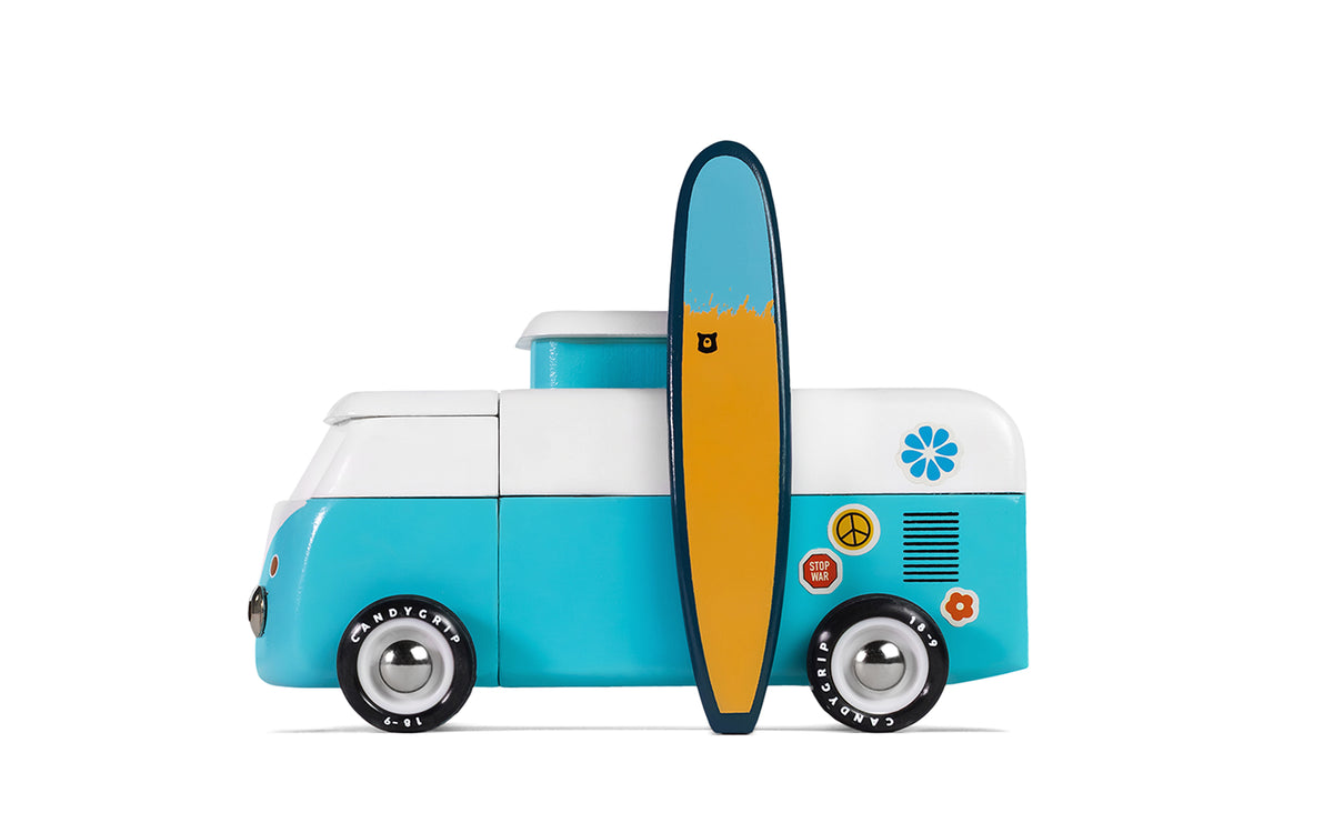 VW Beach Bus Ocean